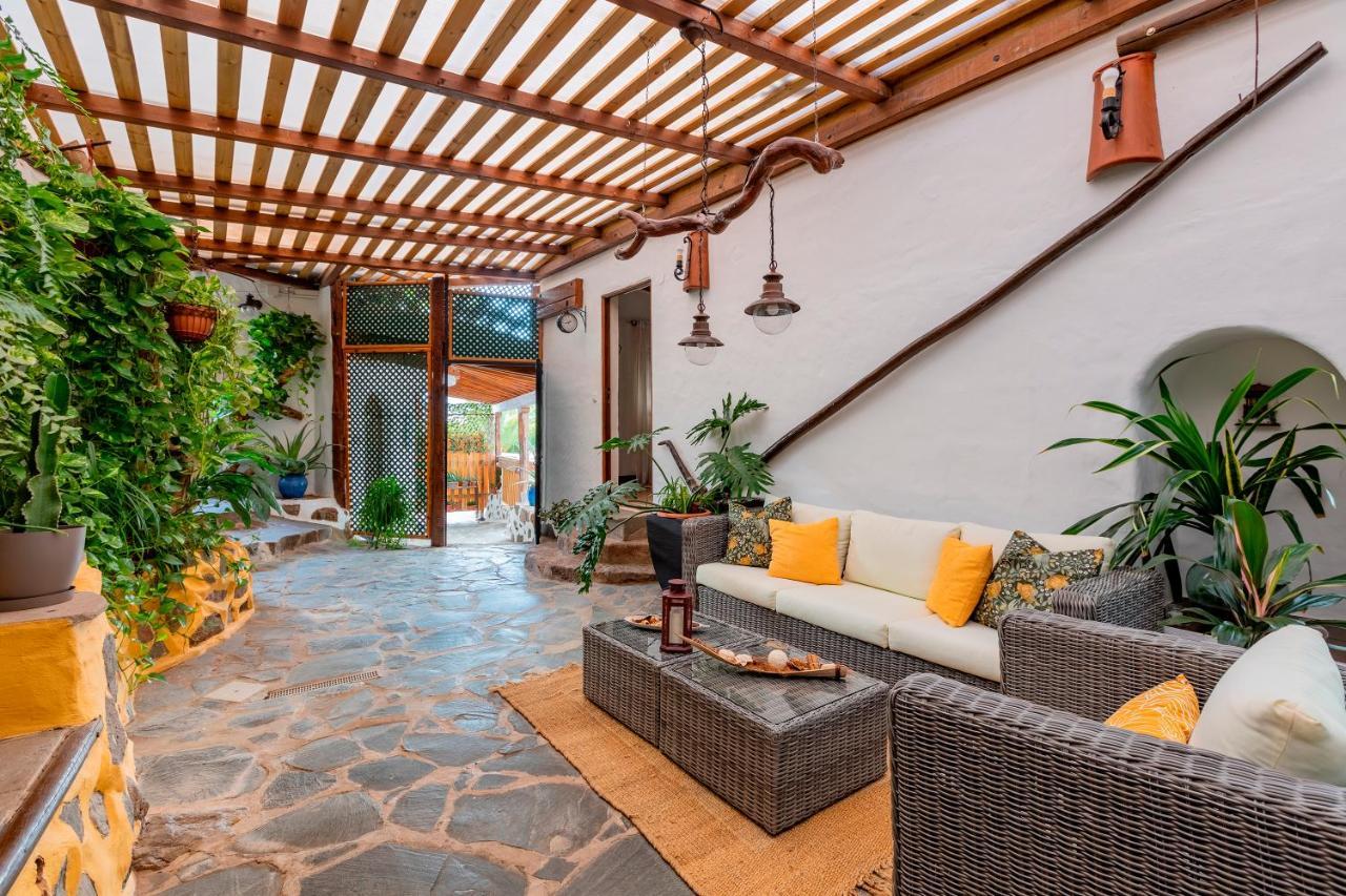 Las Casas De La Rueda - El Patio Santa Lucia Buitenkant foto